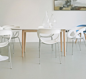 Solid Flint Poured Resin Floor